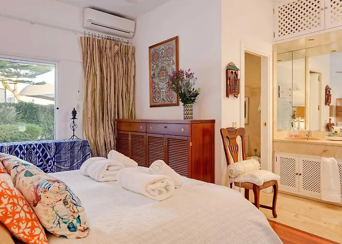 בית נופש 3 Bedroom In מארבלה